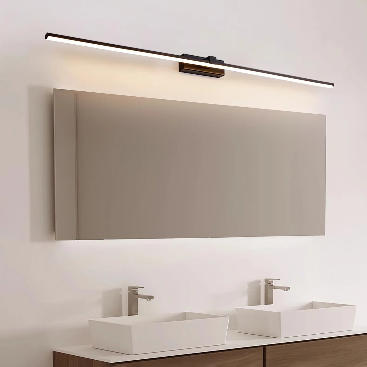 Edith | Linear Wall Light