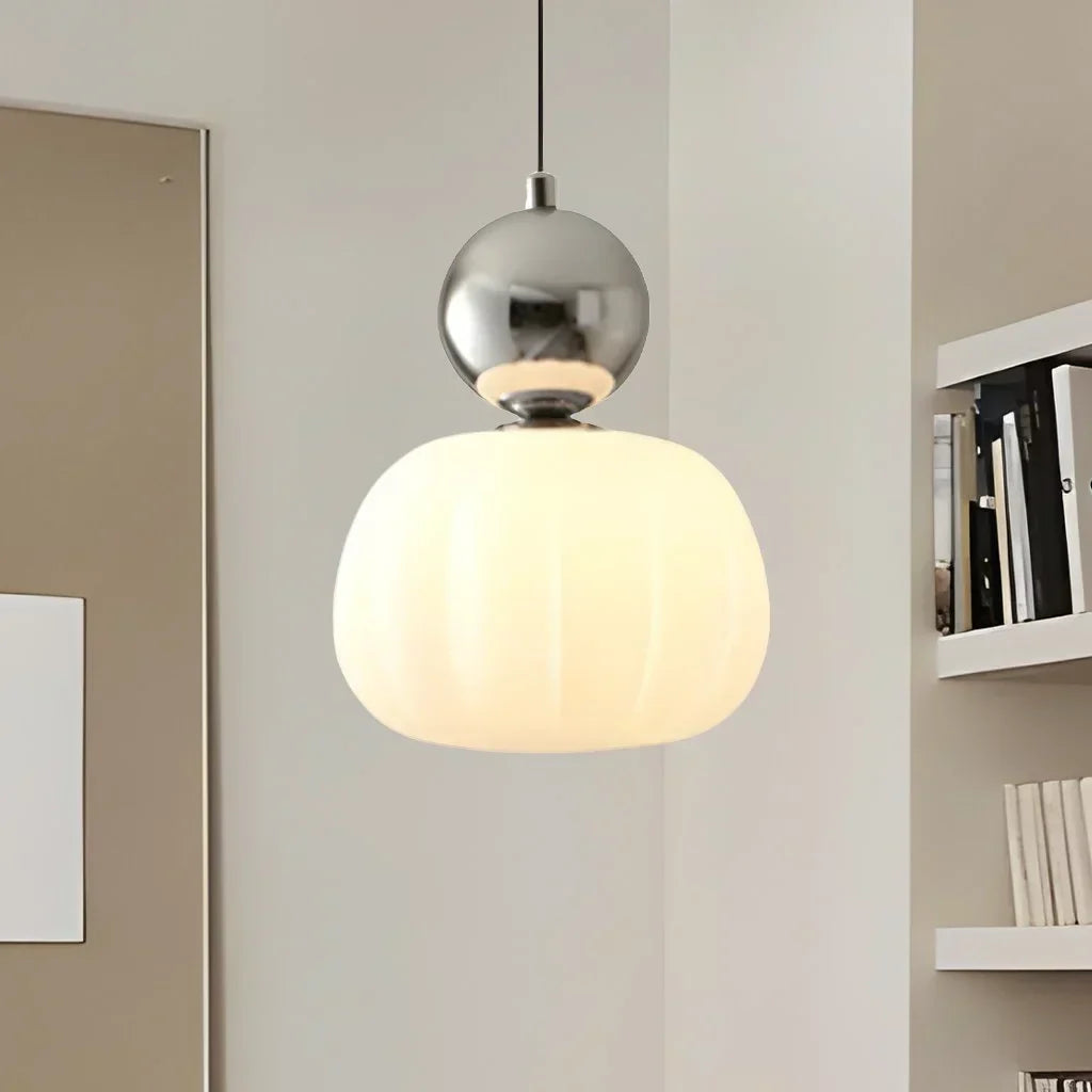 Dorothy | Opaline Pendant