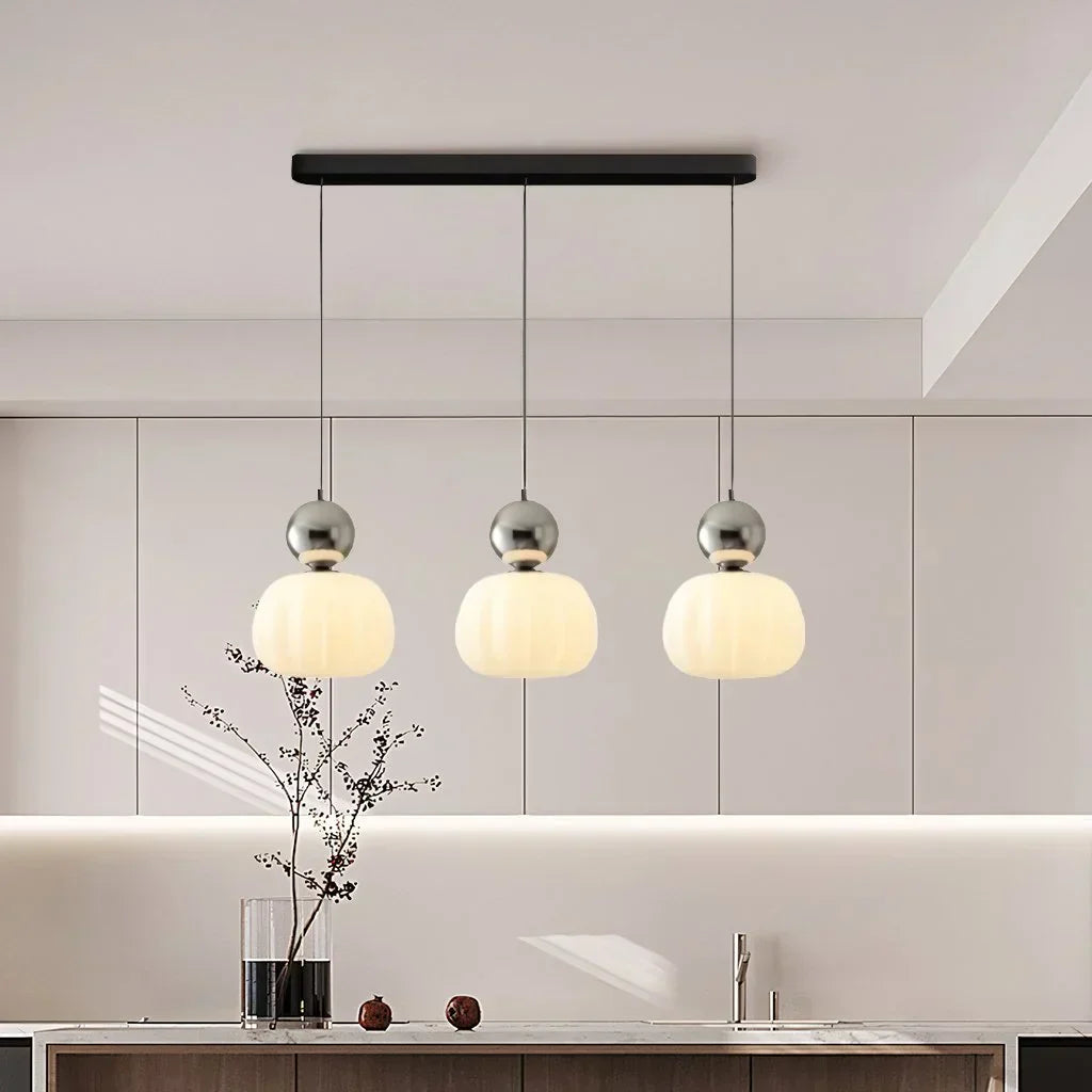 Dorothy | Opaline Pendant