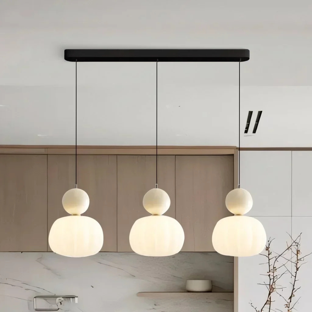 Dorothy | Opaline Pendant