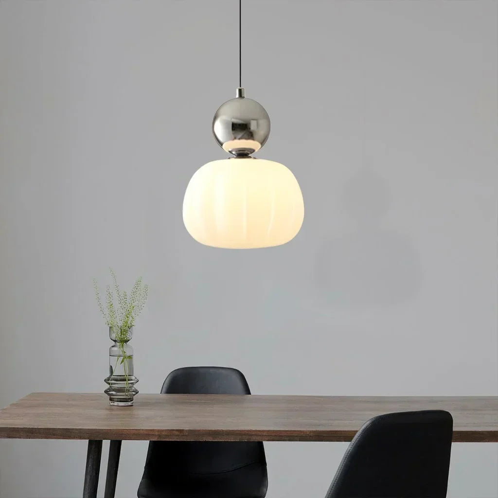 Dorothy | Opaline Pendant
