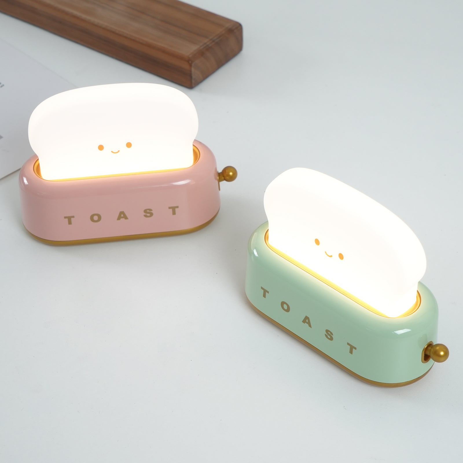 Laura | Table Lamp