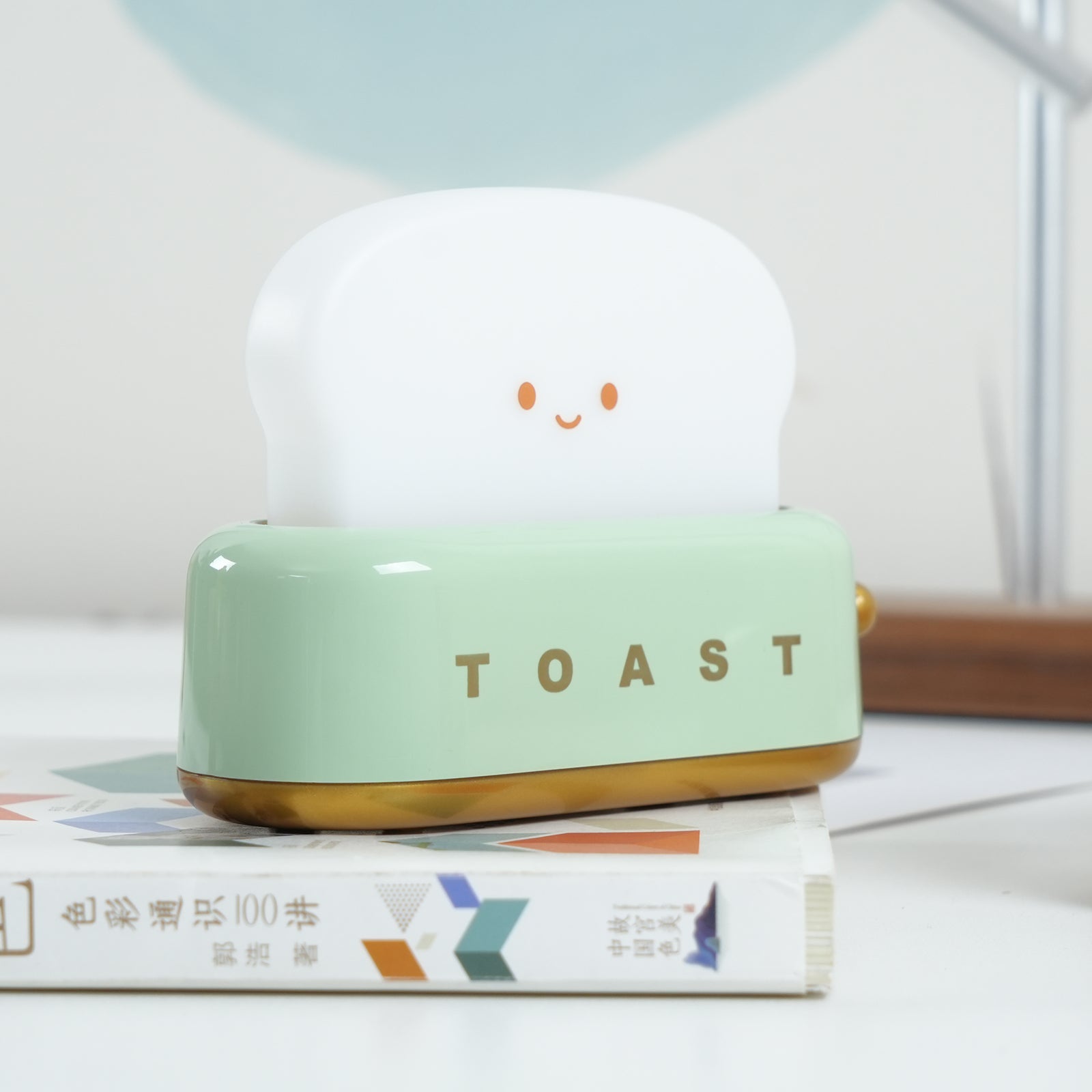 Laura | Table Lamp